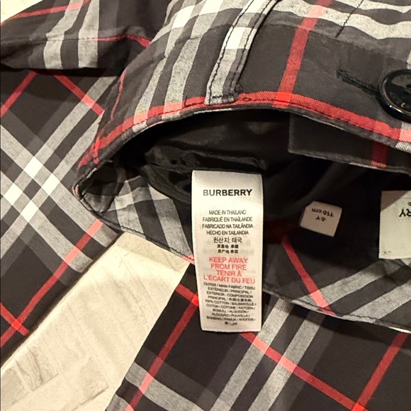 Burberry Black and Red plaid Pants, kids 6 - Picture 7 of 7